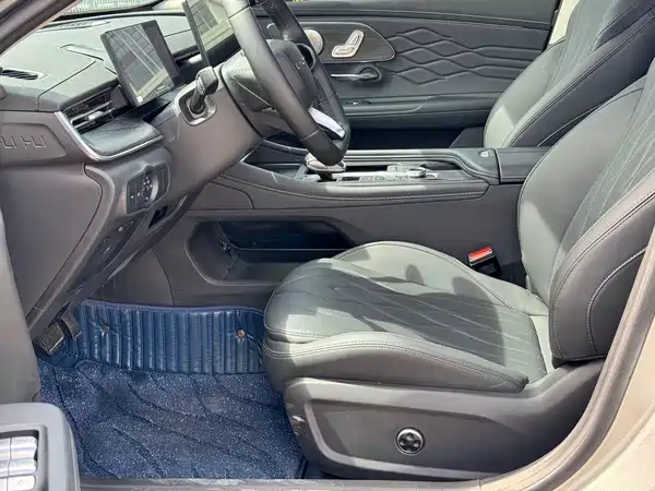 Chery Arrizo 8 PRO 2025