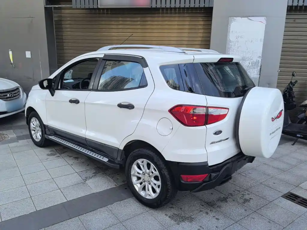 Ford EcoSport 2016 — фото 5