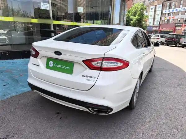 Ford Mondeo 2013