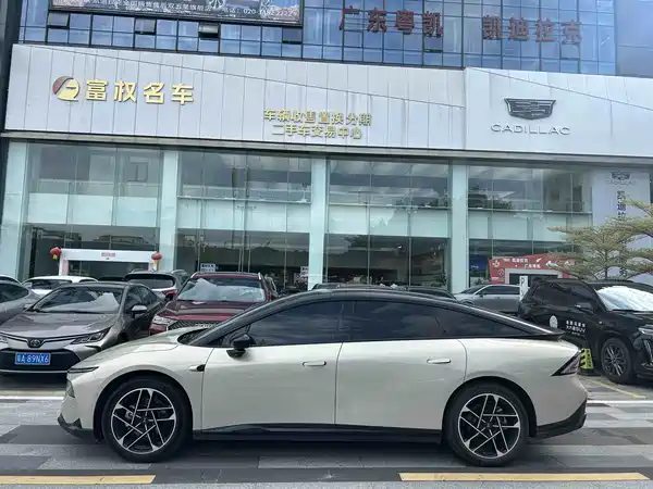 XPeng P7+ 2025