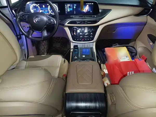 Buick GL8 2020