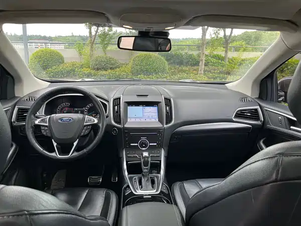 Ford Edge 2017