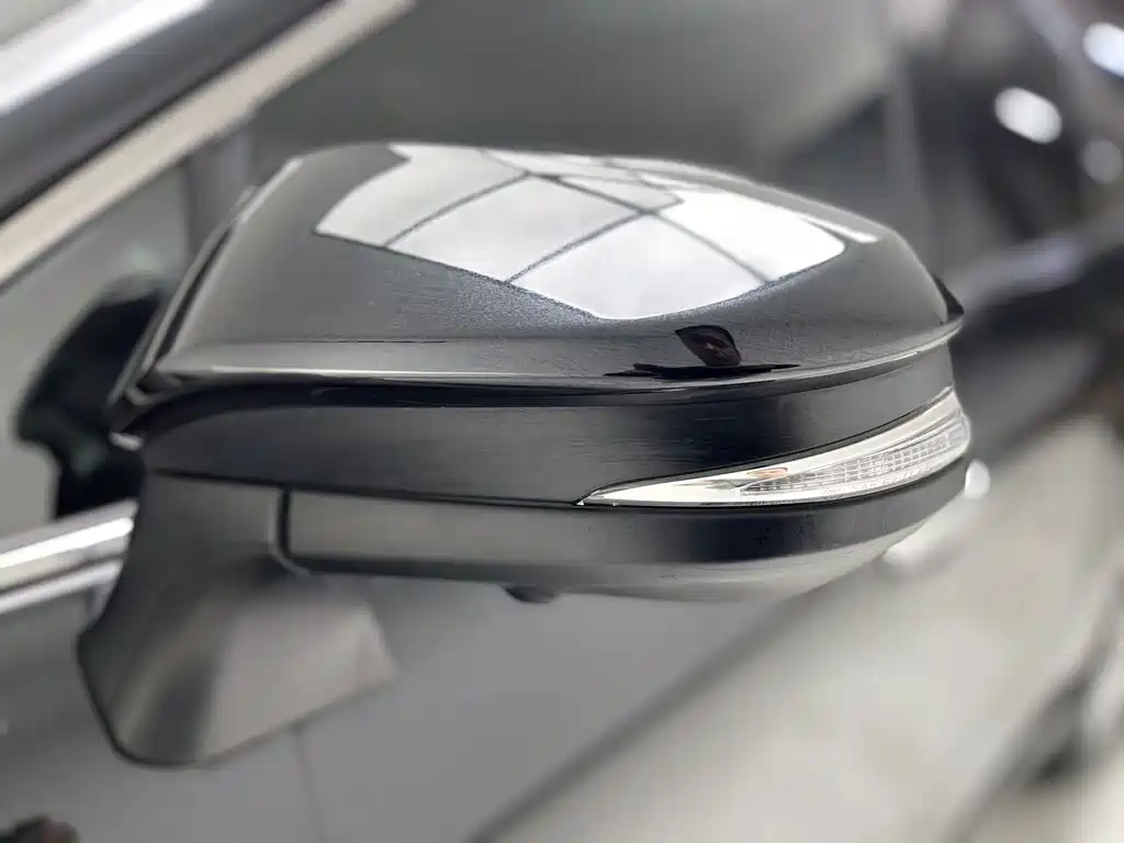 Toyota Harrier 2023 — фото 30