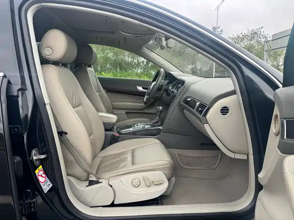 Audi A6L 2011
