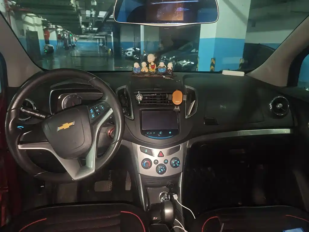 Chevrolet Trax 2015 — фото 13