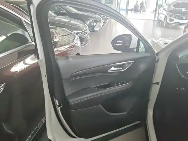Buick Envision S 2023