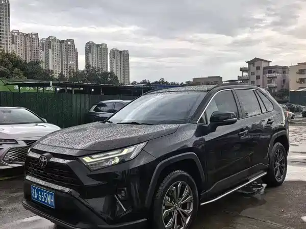 Toyota RAV4 2023