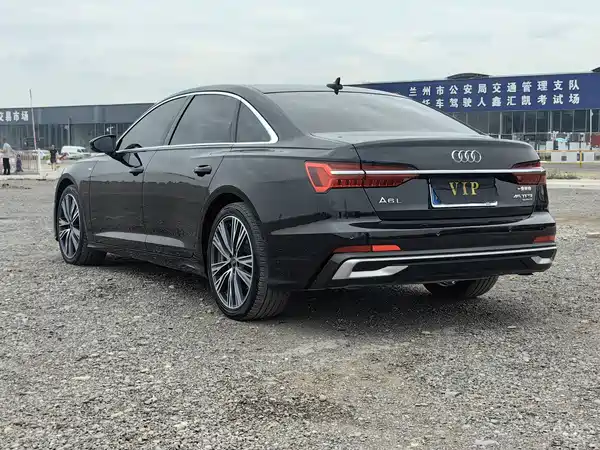 Audi A6L 2023