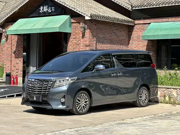 Toyota Alphard 2017