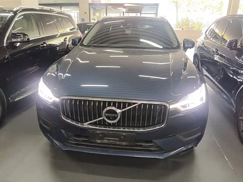 Volvo XC60 2018 — фото 3