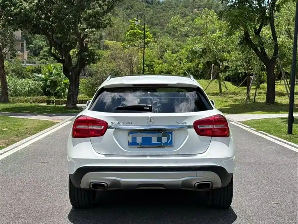 Mercedes-Benz GLA 2015 — фото 8