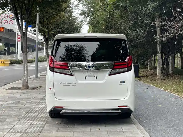 Toyota Wilfa 2022