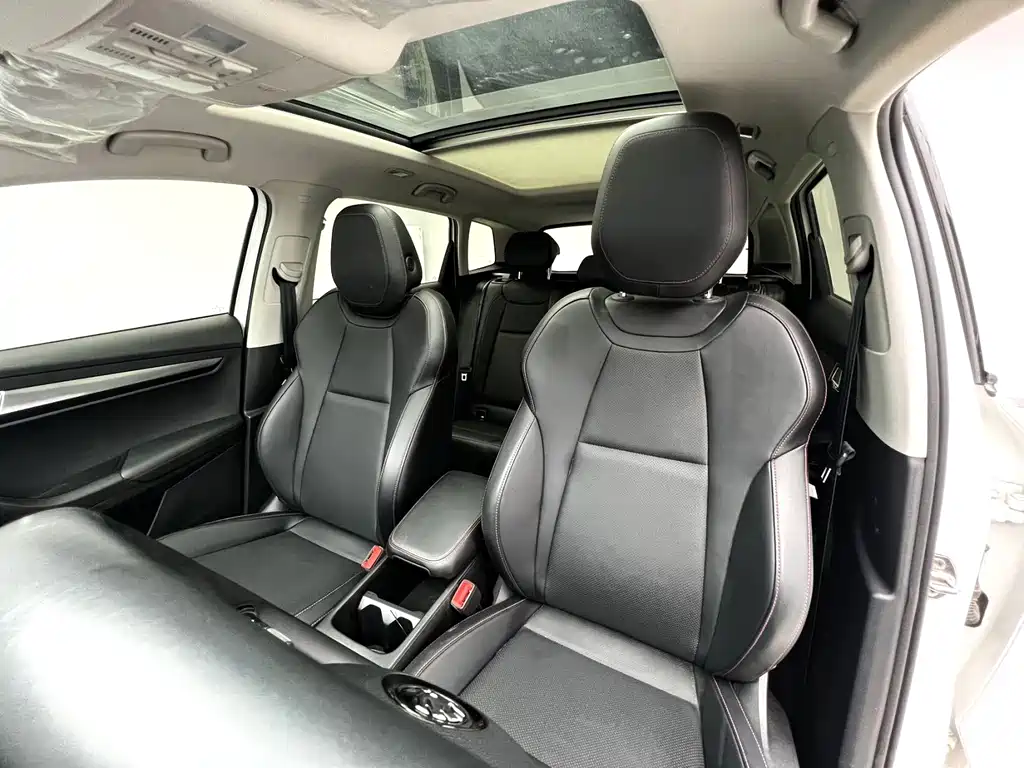 Skoda Karoq 2022 — фото 13