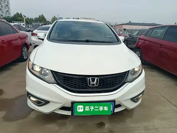 Honda Jade 2014