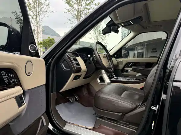 Land Rover Range Rover 2023
