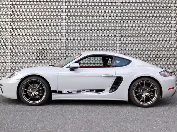 Porsche 718 2022