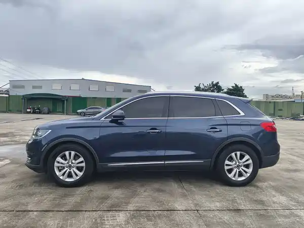 Lincoln MKX 2018