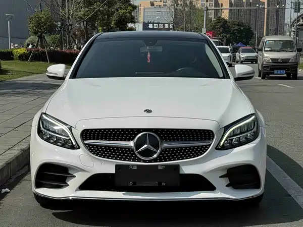 Mercedes-Benz C-Class 2020