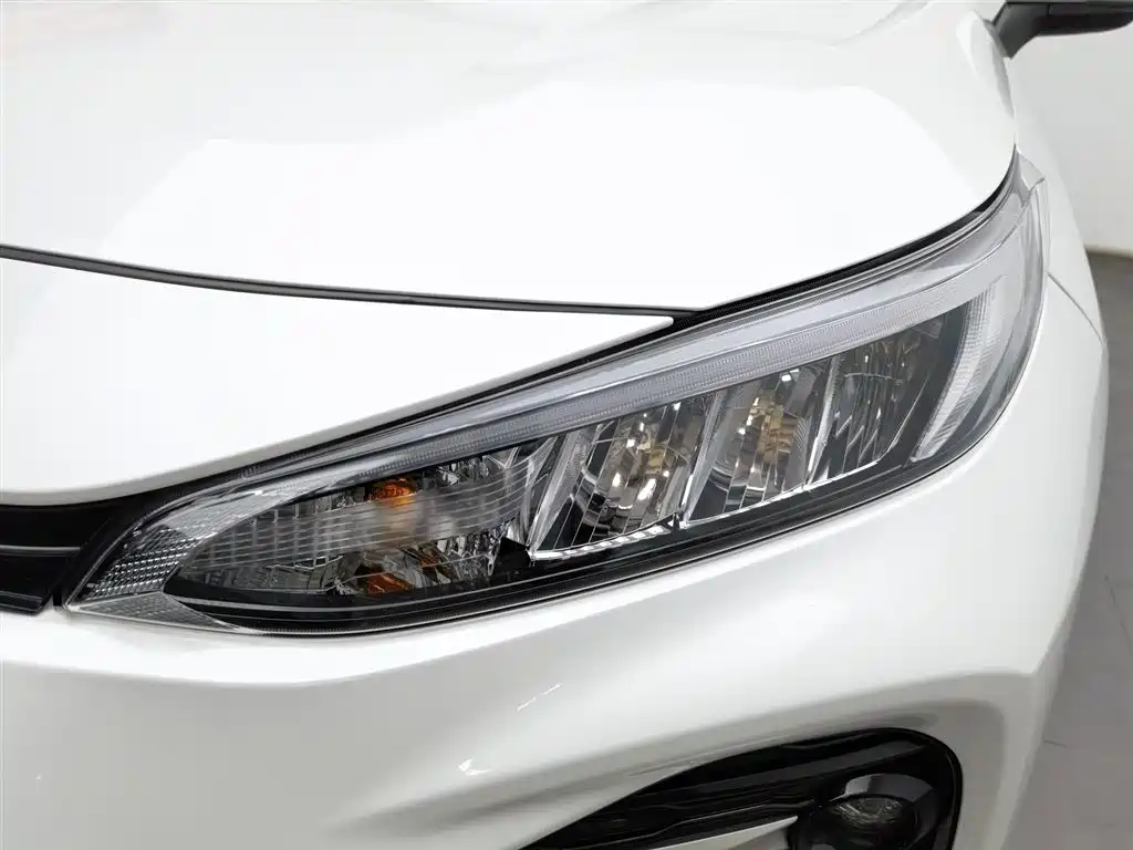 Toyota Wildlander 2021 — фото 7