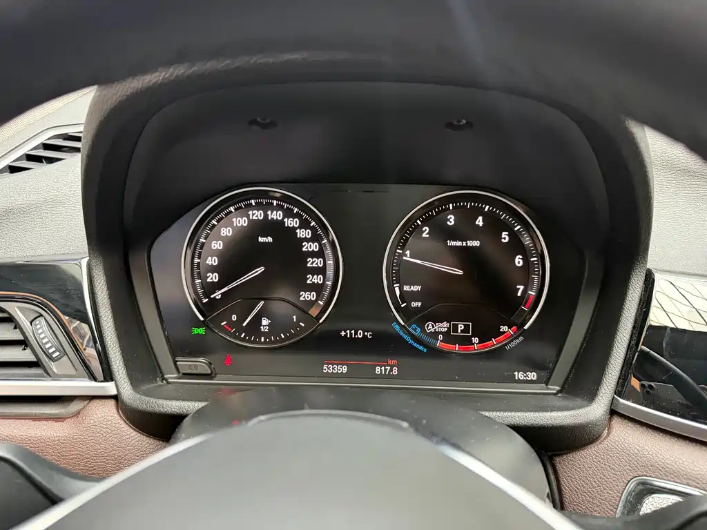 BMW X1 2022 — фото 12