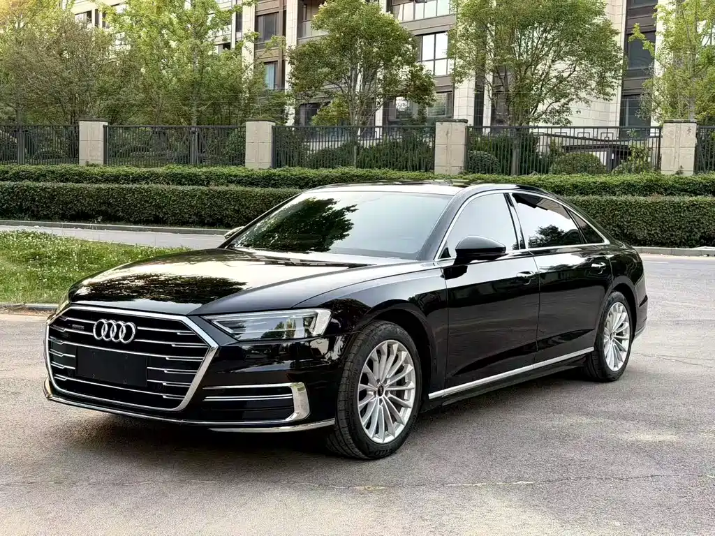 Audi A8 2021