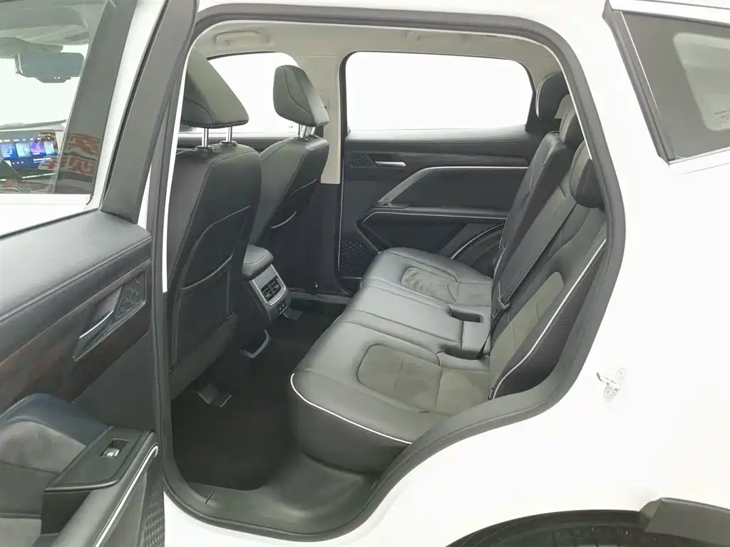 Haval H6 2021 — фото 15