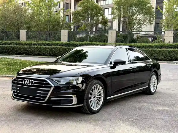 Audi A8 2021