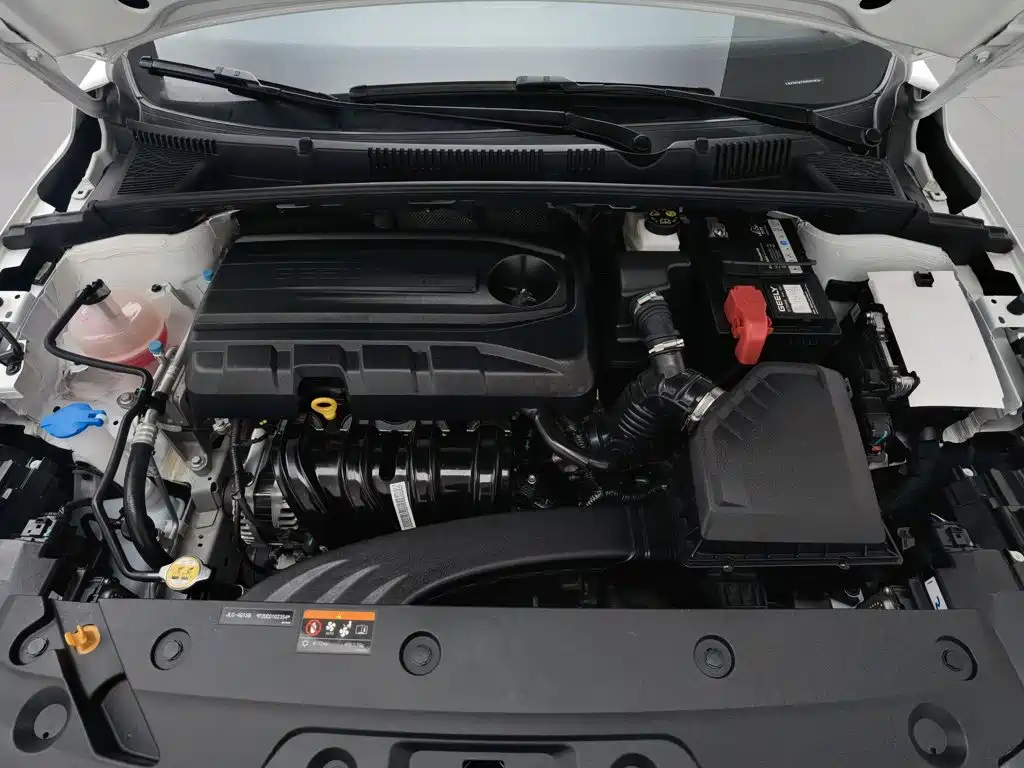 Geely Emgrand 2023