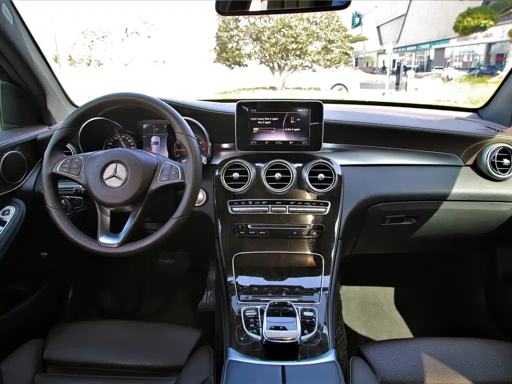 Mercedes-Benz GLC 2018