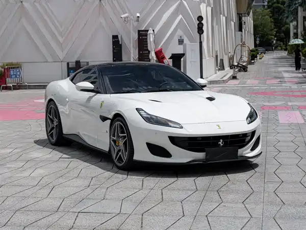 Ferrari Portofino 2019