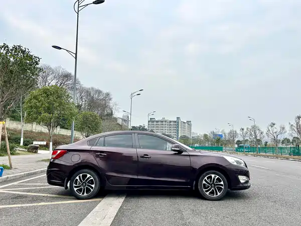 Haima Vanda Electric 2016