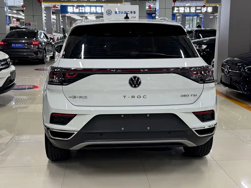 Volkswagen T-Roc 2023