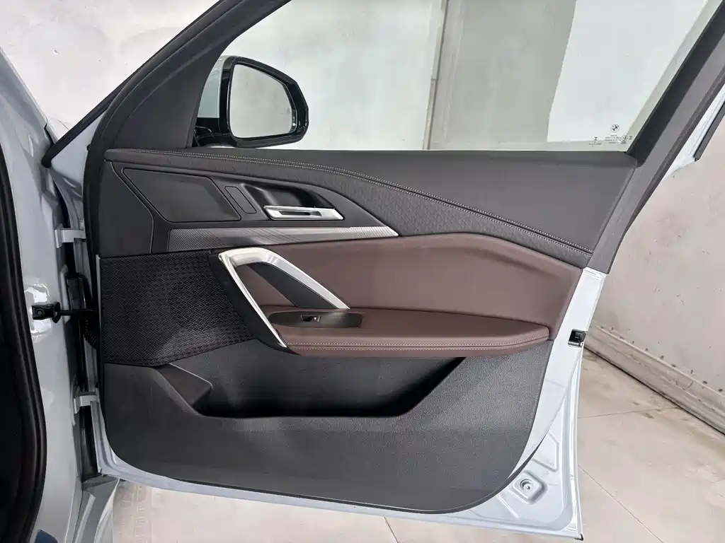 BMW X2 2025 — фото 24