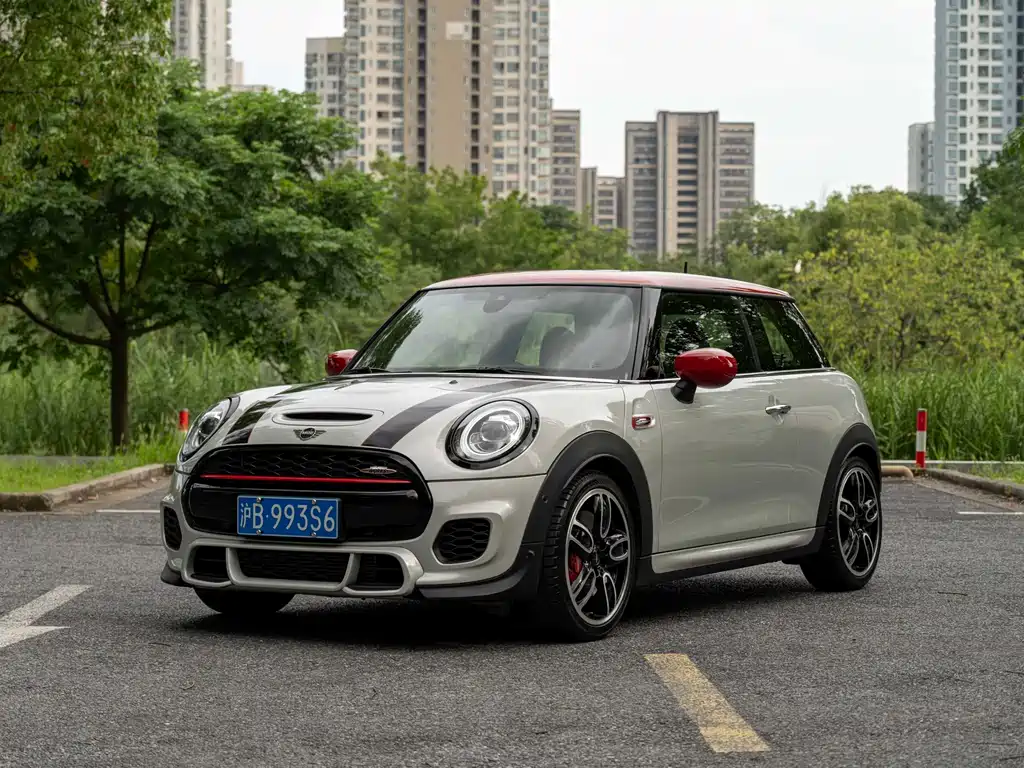 MINI JCW 2020 — фото 1