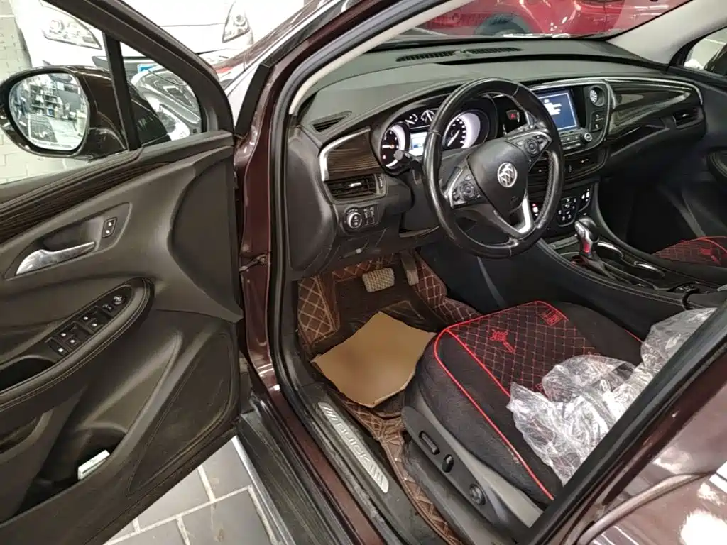 Buick Envision Plus 2019 — фото 16