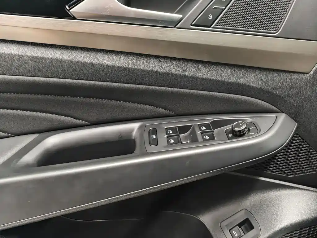 Volkswagen Passat 2021