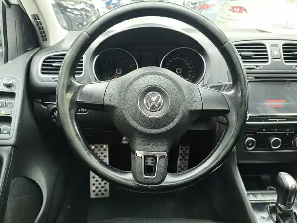 Volkswagen Golf 2012