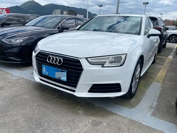 Audi A4L 2017