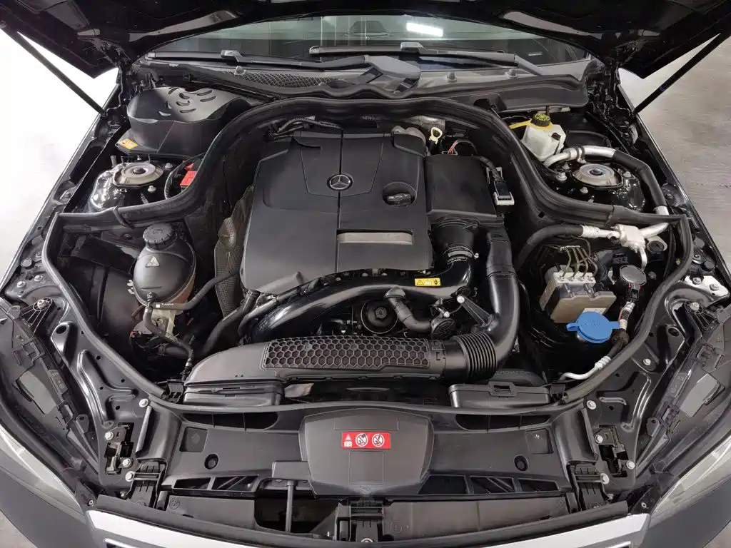 Mercedes-Benz E-Class 2016