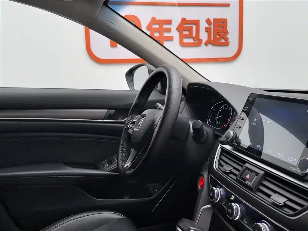 Honda Accord 2018 — фото 22