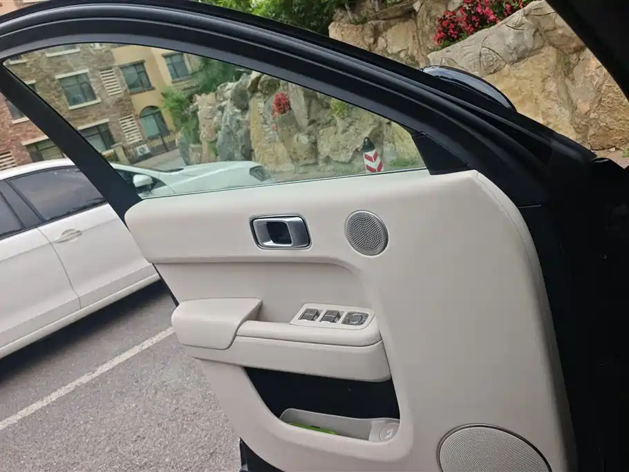 Li Auto Li L7 2026
