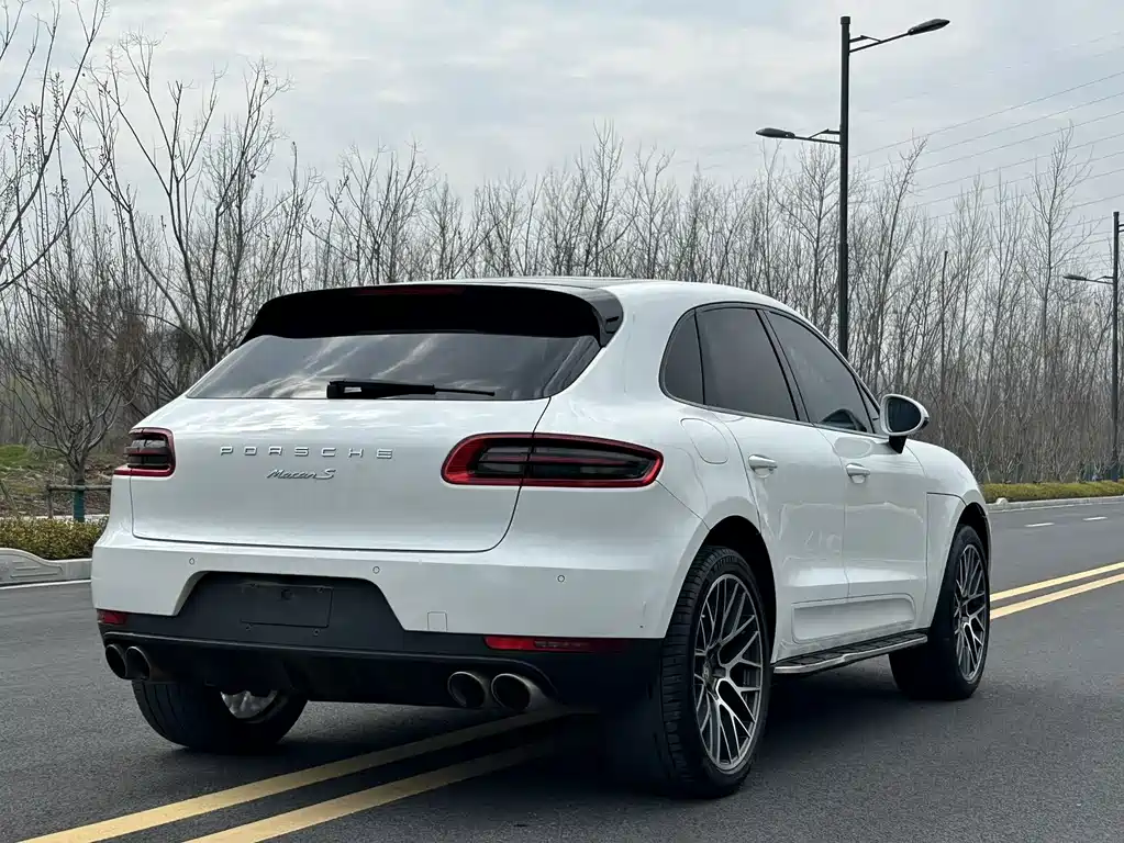 Porsche Macan 2016 — фото 7