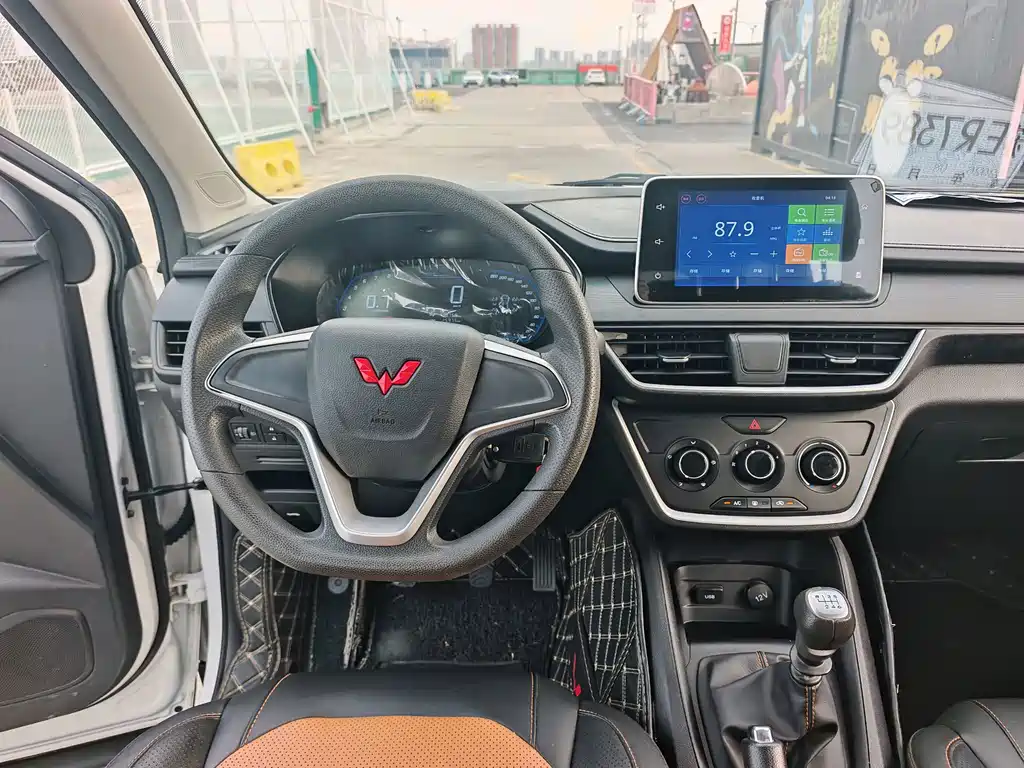 Wuling Hongguang S3 2022 — фото 14