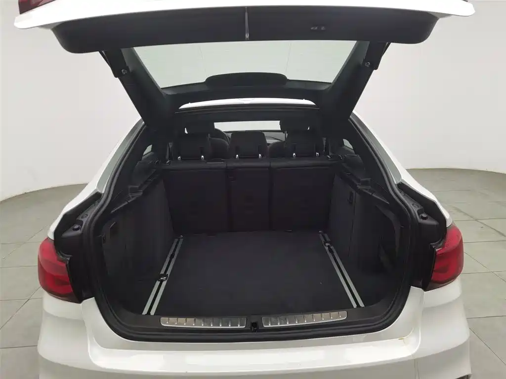 BMW 3 Series GT 2021 — фото 16