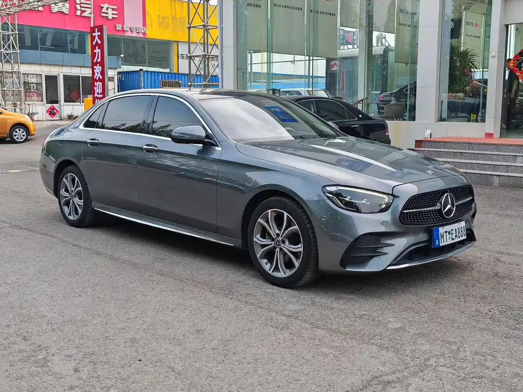 Mercedes-Benz E-Class 2021 — фото 3