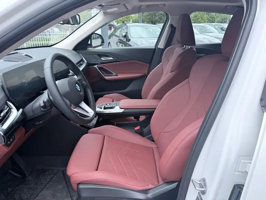 BMW X2 2025 — фото 3