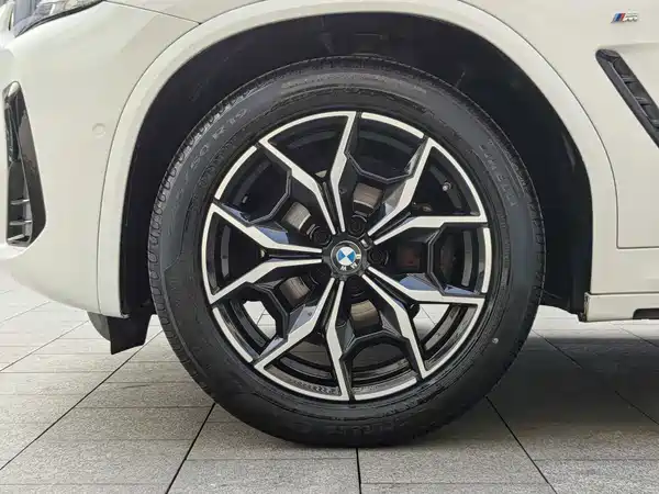 BMW X4 2022
