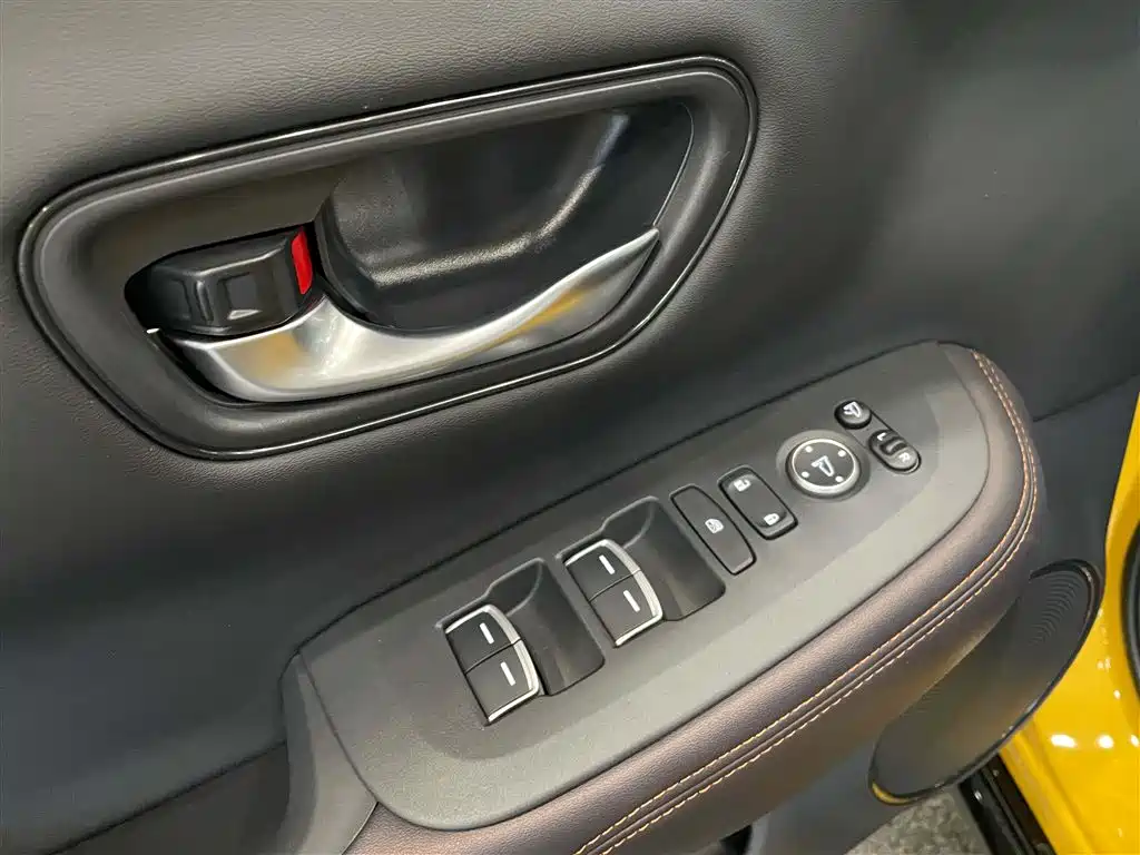 Honda ZR-V 2022 — фото 17