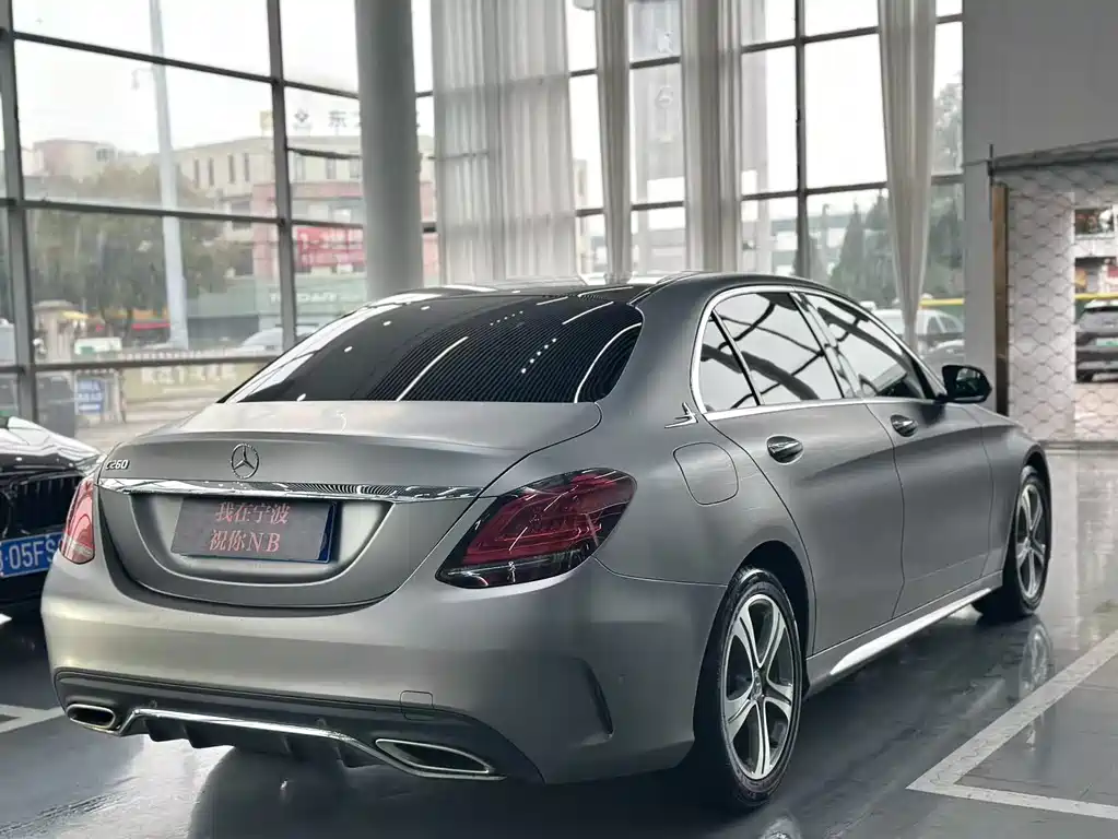 Mercedes-Benz C-Class 2019 — фото 11
