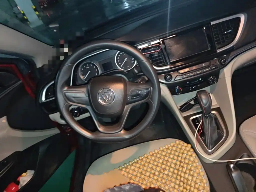 Buick Excelle 2015